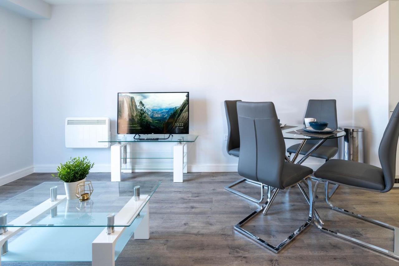 *New Build* 1 Bed Modern Apt - With Juliet Balcony - Roof Top Terrace - Digbeth, Birmingham City Centre - Free Netflix & Smart Tv Extérieur photo