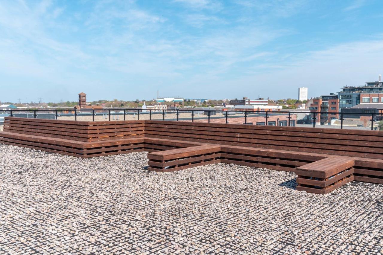 *New Build* 1 Bed Modern Apt - With Juliet Balcony - Roof Top Terrace - Digbeth, Birmingham City Centre - Free Netflix & Smart Tv Extérieur photo