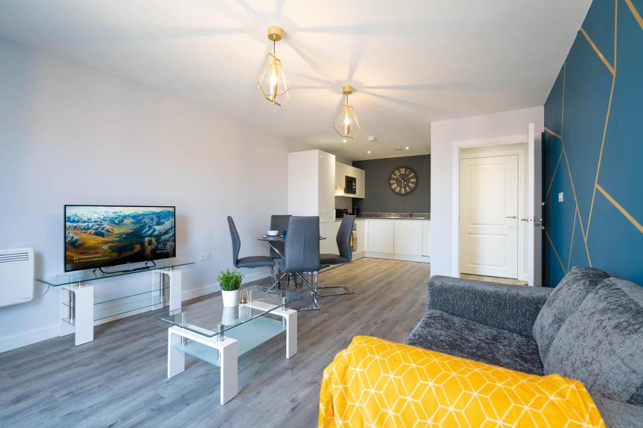 *New Build* 1 Bed Modern Apt - With Juliet Balcony - Roof Top Terrace - Digbeth, Birmingham City Centre - Free Netflix & Smart Tv Extérieur photo